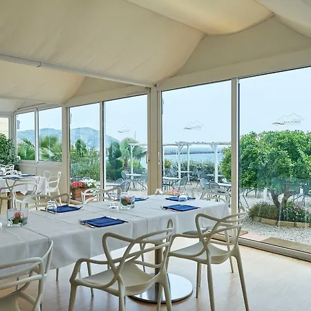 Hotel Croce Di Malta 3*