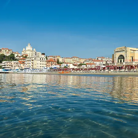 Hotel Croce Di Malta 3*