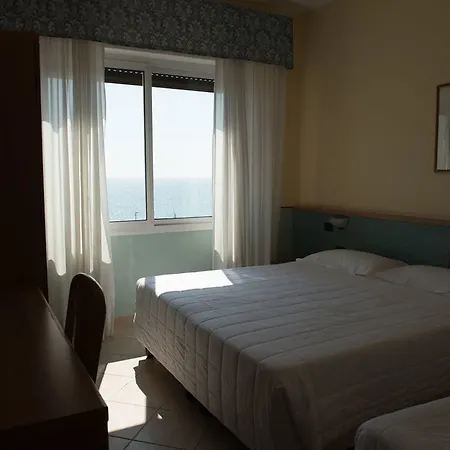 Hotel Croce Di Malta 3*