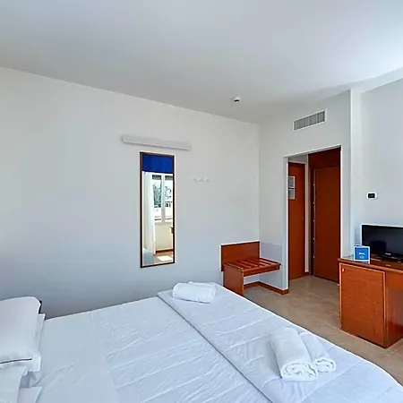 Hotel Croce Di Malta 3*