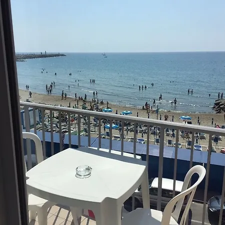 克罗齐迪马耳他酒店 3* 因佩里亚