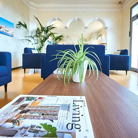 Hotell Croce Di Malta 3*