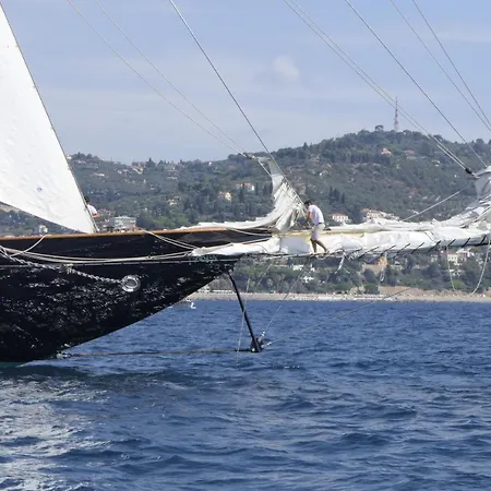 克罗齐迪马耳他酒店 因佩里亚